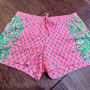 Lilly Pulitzer Pink and Green Shell Print Shorts